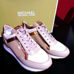 Michael kors tennis shoes